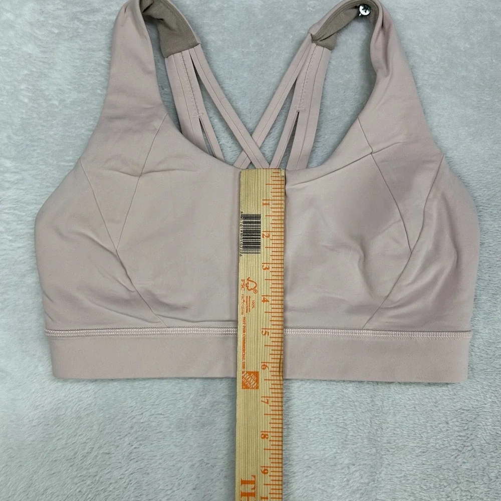 Lululemon Free to Be Sports Bra Women's Light Pink Sweat‎ Wicking Stretch - 6